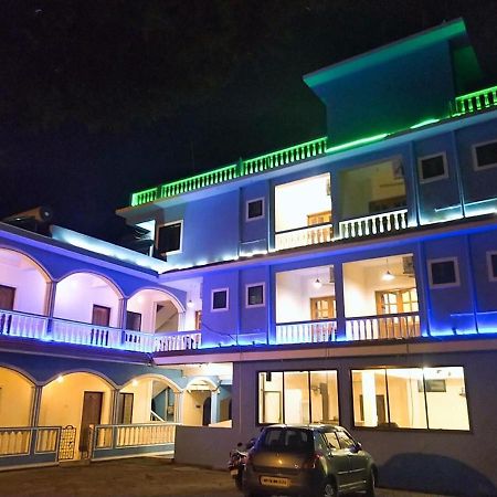 Dom'S Inn Calangute Buitenkant foto